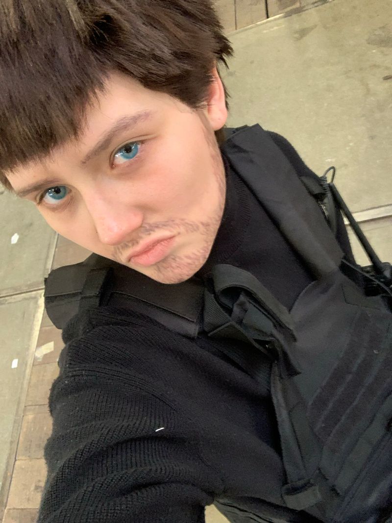 Cosmos_☆ – Chris Redfield (Re8)