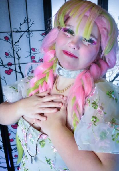 _fluffy_kiddo_ - Mitsuri (casual)