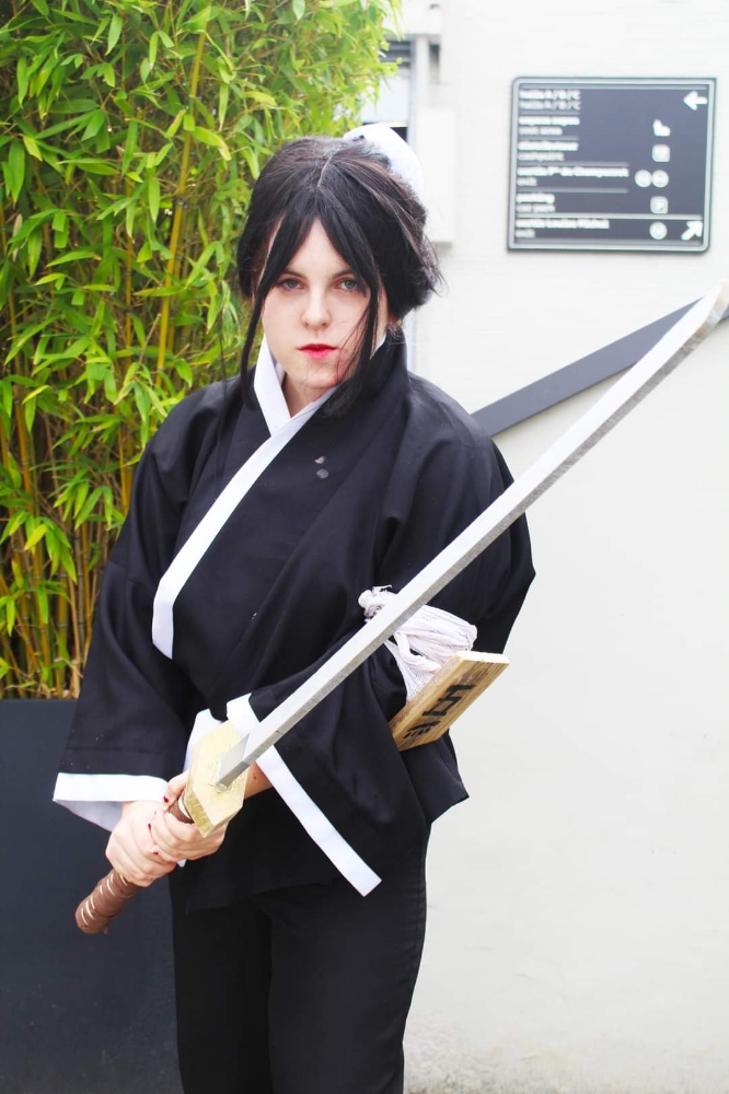 Momo Hinamori - Photo 3