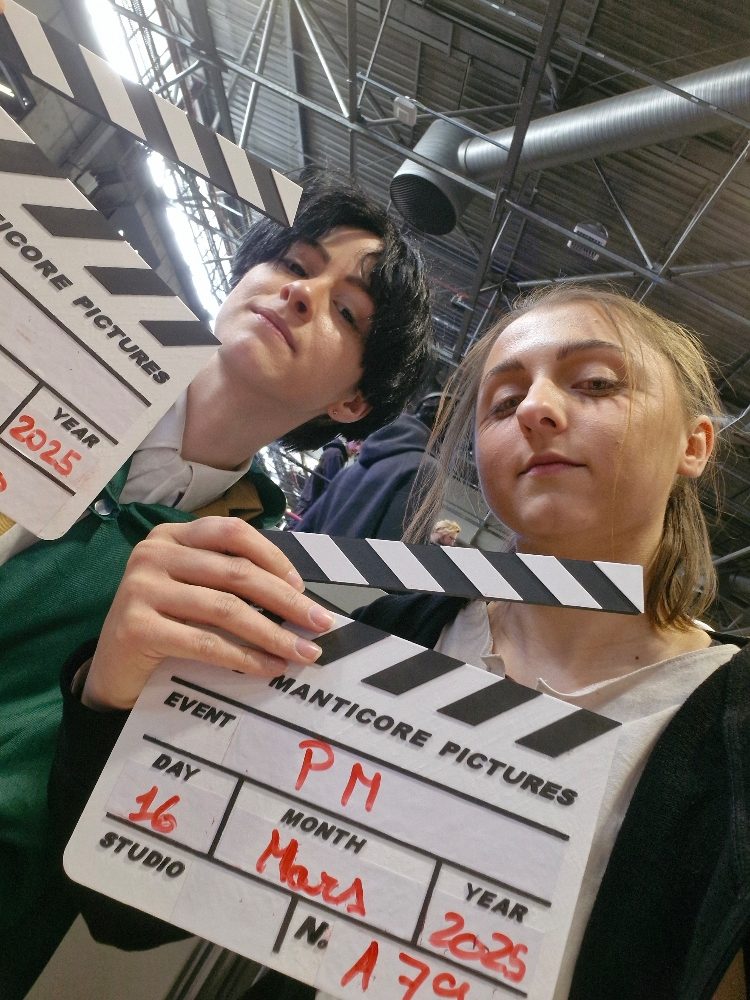 Eren Yeager - Photo 10