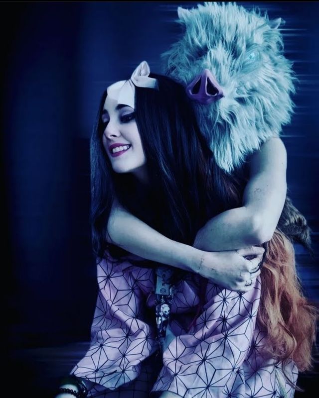 Gwen – Nezuko and inosuke 