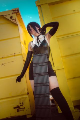 Bomb girl