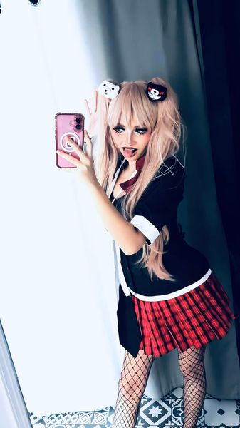 Lythea._cos - Junko enoshima 