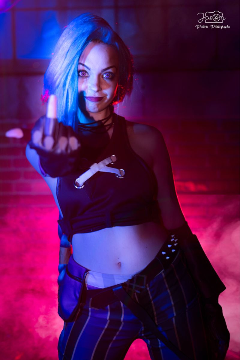 Extralucile – Jinx