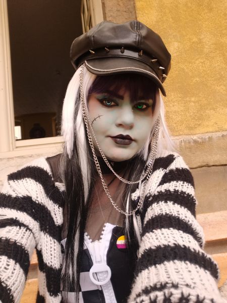 Petit_ornithorynque_ - Frankie Stein 