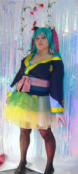 Luna_weist - Miku Hatsune v3