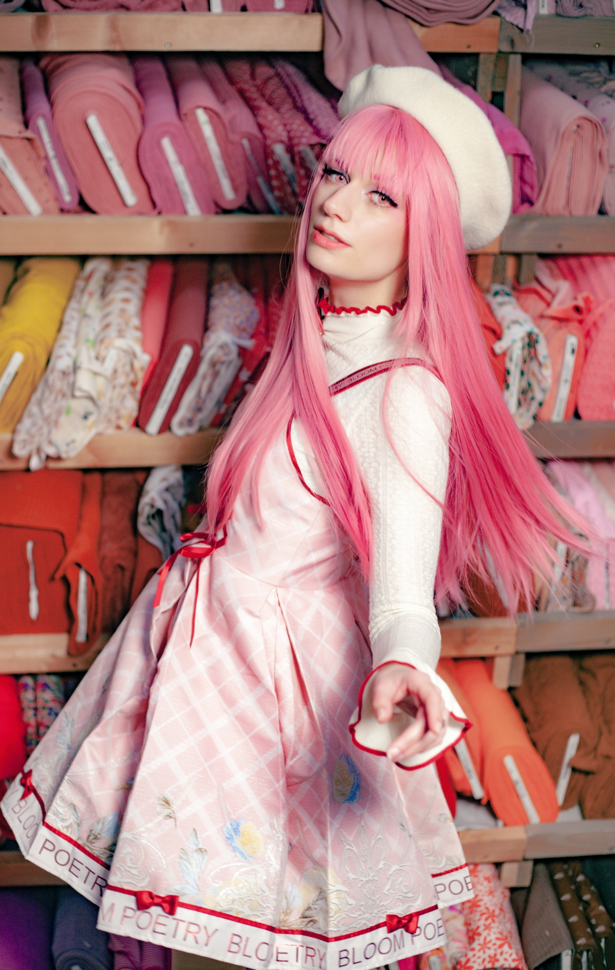 Bloom Poetry - Photo 11