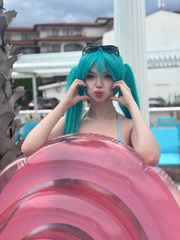 Miku beach preview 2