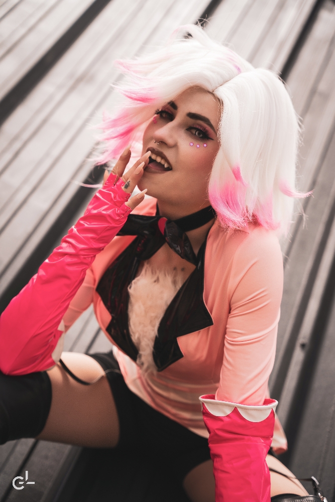 Angel Dust  - Photo 4