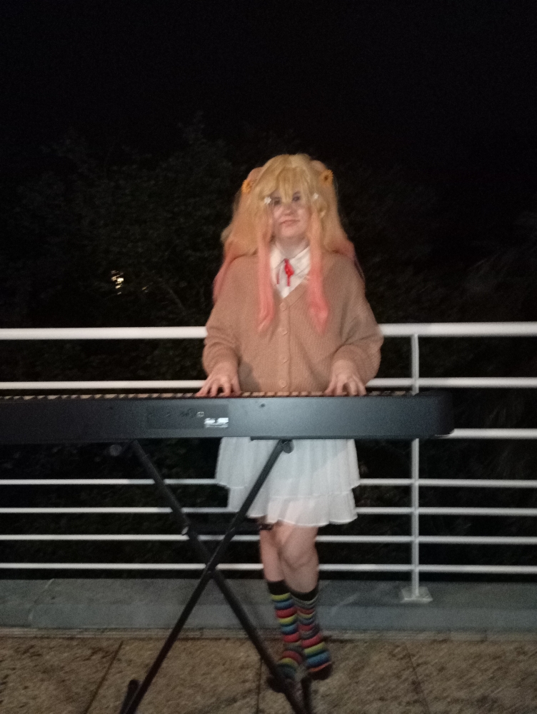 Saki Tenma - Photo 10