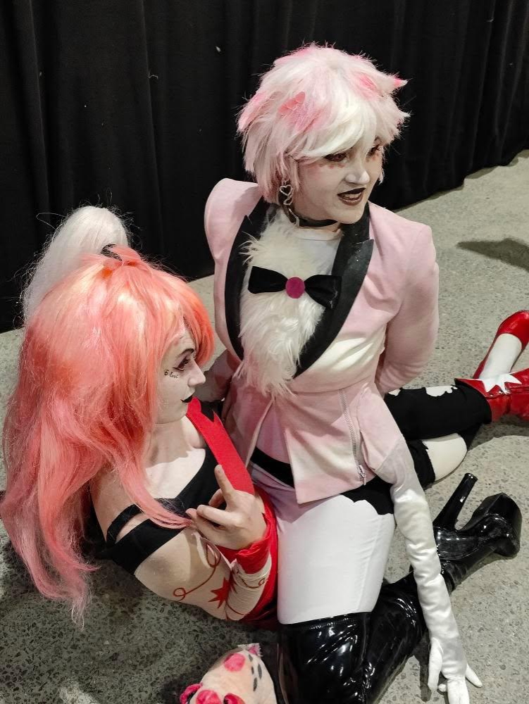Cosplay Cherry Bomb — photo 25