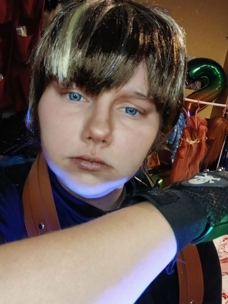 _fluffy_kiddo_ - Leon at home