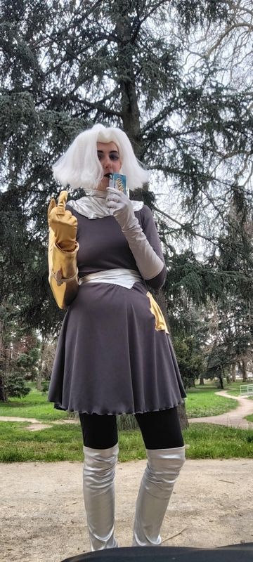 Mimikiwi.cos – Lute
