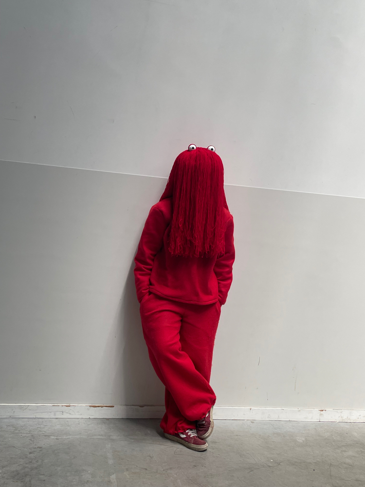 Red Guy - Photo 6