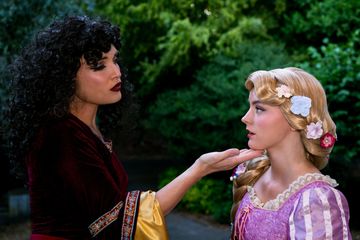 Rapunzel and Gothel preview 3