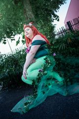 Poison Ivy preview 3
