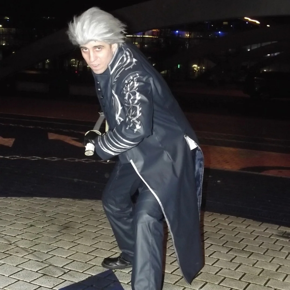 Vergil DMC 5 - Photo 2