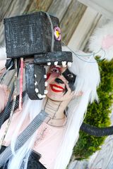 FNAF-THE MANGLE preview 3