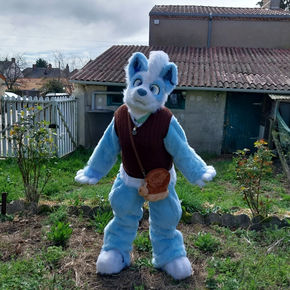 Titan(V2) - Photo 11