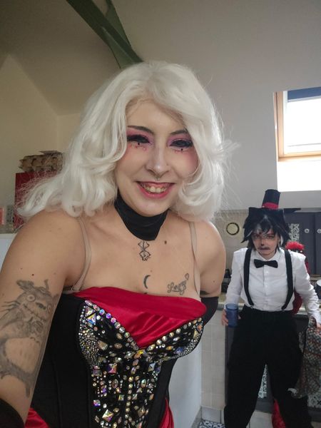 Mimikiwi.cos - Hazbin hôtel 
