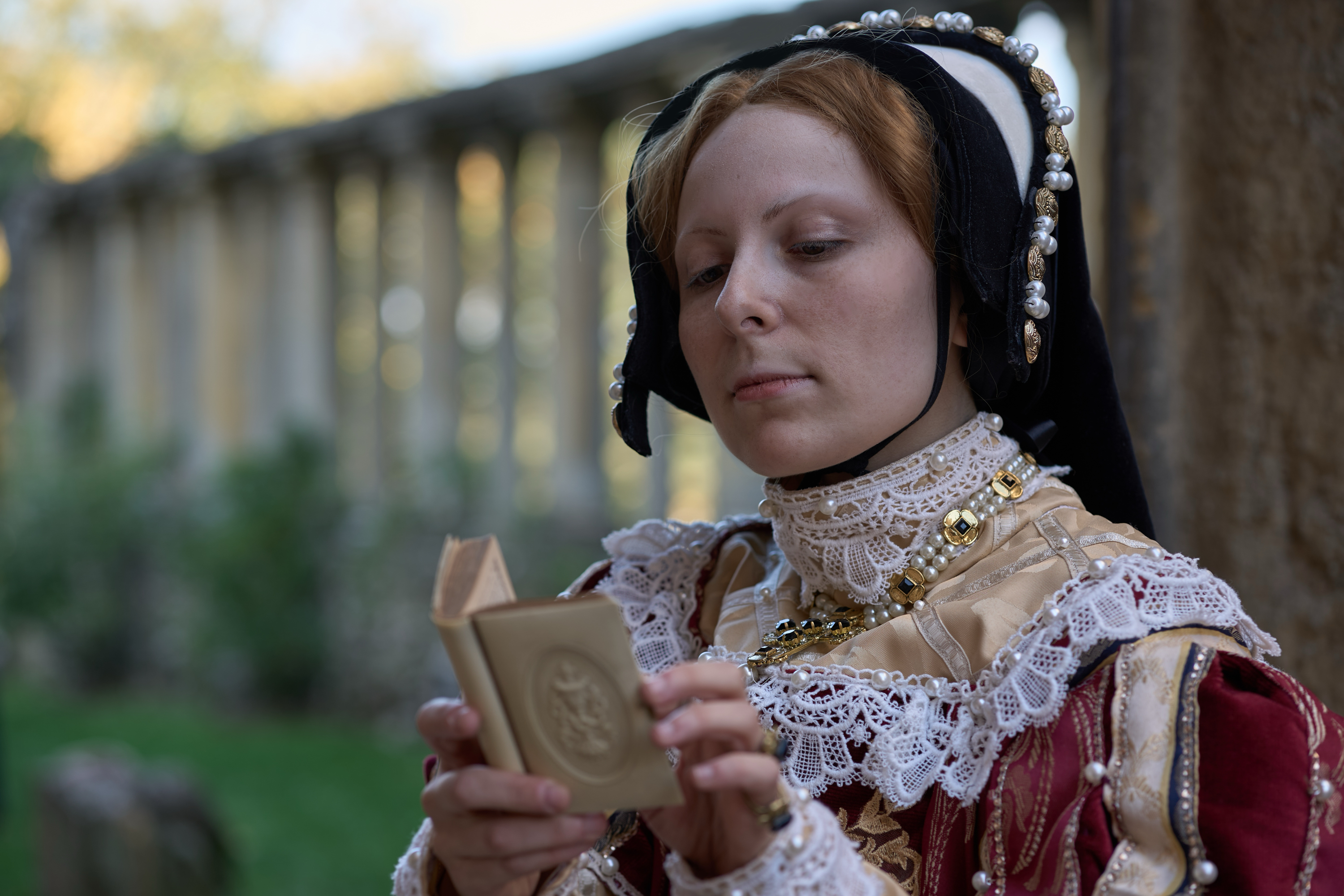Mary I of England Cosplay — photo 9