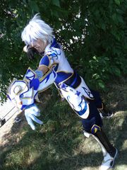 Ezreal porcelain arm preview 3