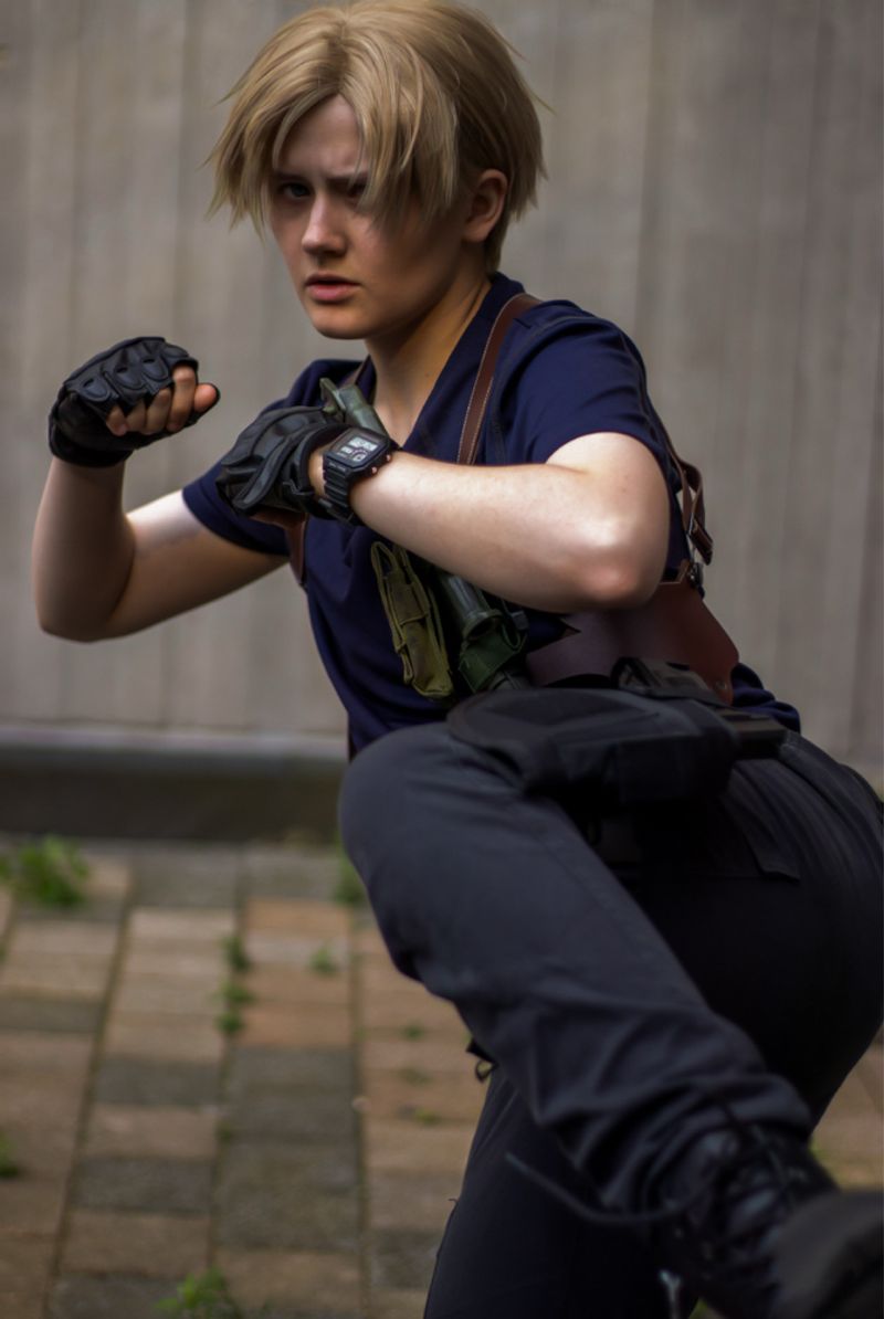 Cosmos_☆ – Leon S. Kennedy Re4R