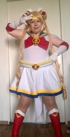 Super Sailor Moon