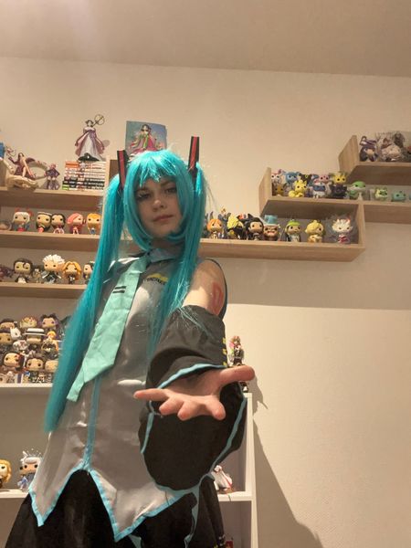 Ha.ru__cos - Hatsune Miku 