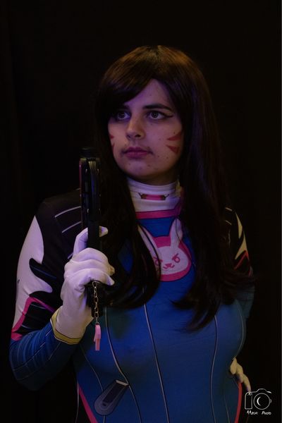 Meikodarkness - Shooting Bernay