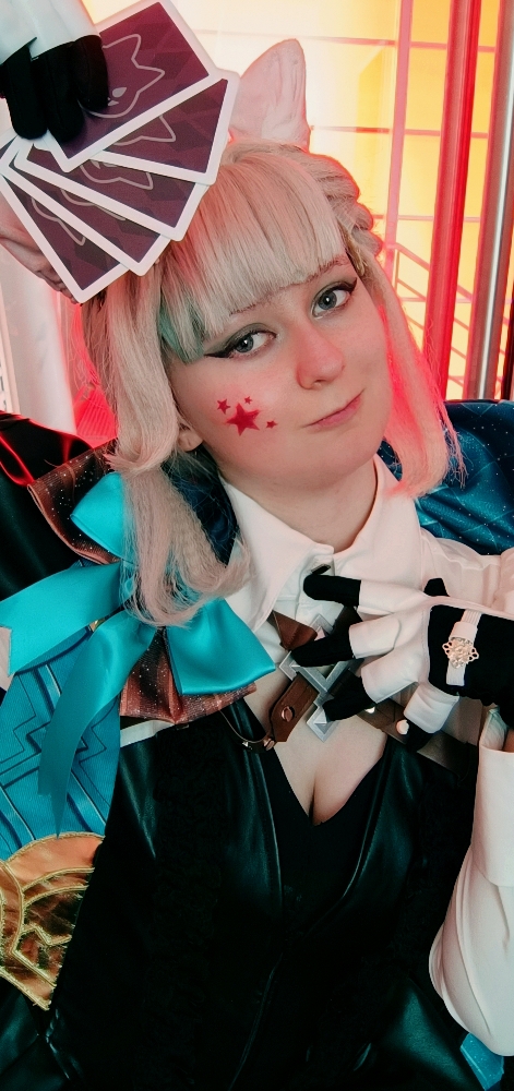 Lynette manga expo🐱 - Photo 1