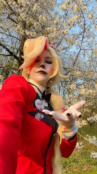 Blooki52_cos - Charlie Morningstar