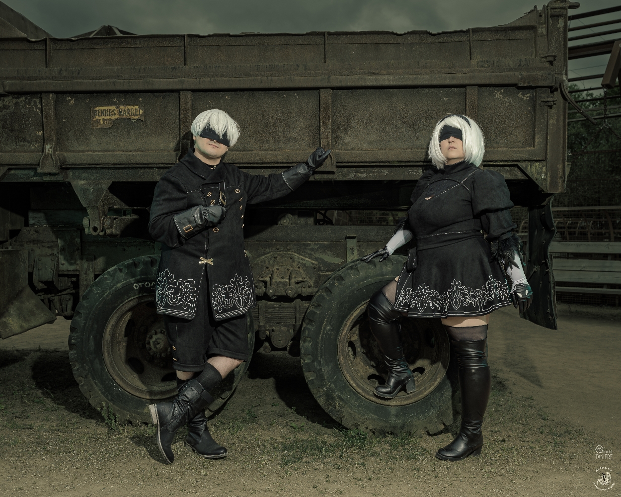 9S et 2B - Photo 1