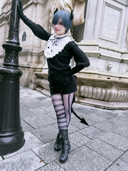 Linemynx - Halloween Ciel