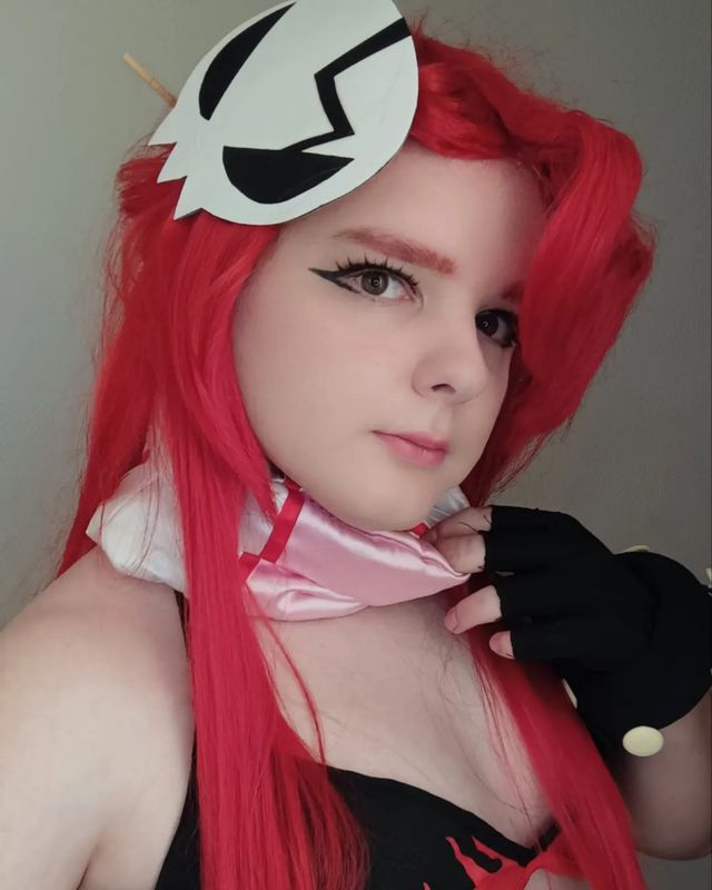 Alucard_cosplay – Yoko littner