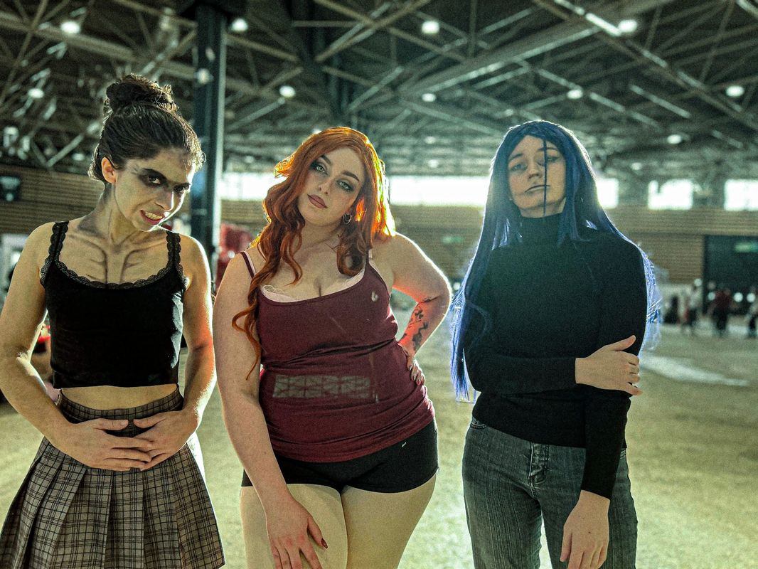 Hyiebdk – Widowed Woman 