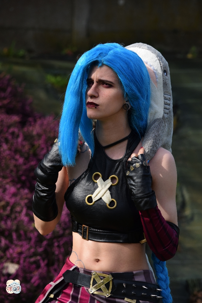 🦈Jinx🦈 - Photo 3