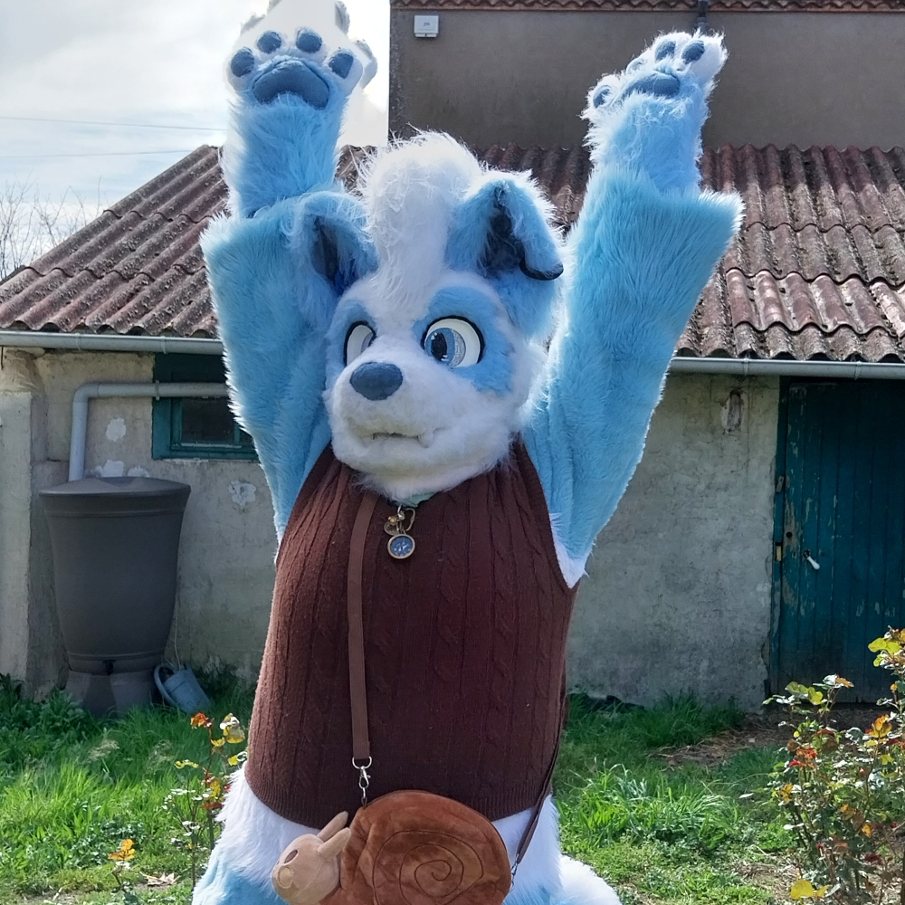 Titan(V2) - Photo 10