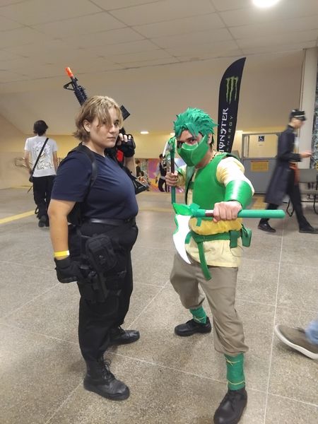 Coscelsius - Scyther gijinka 