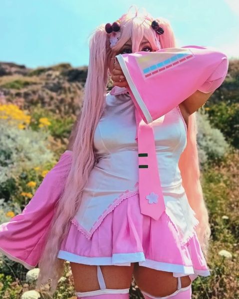 Sluffy - Miku sakura 