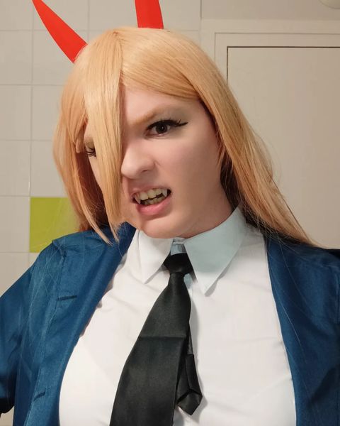Alucard_cosplay - Power