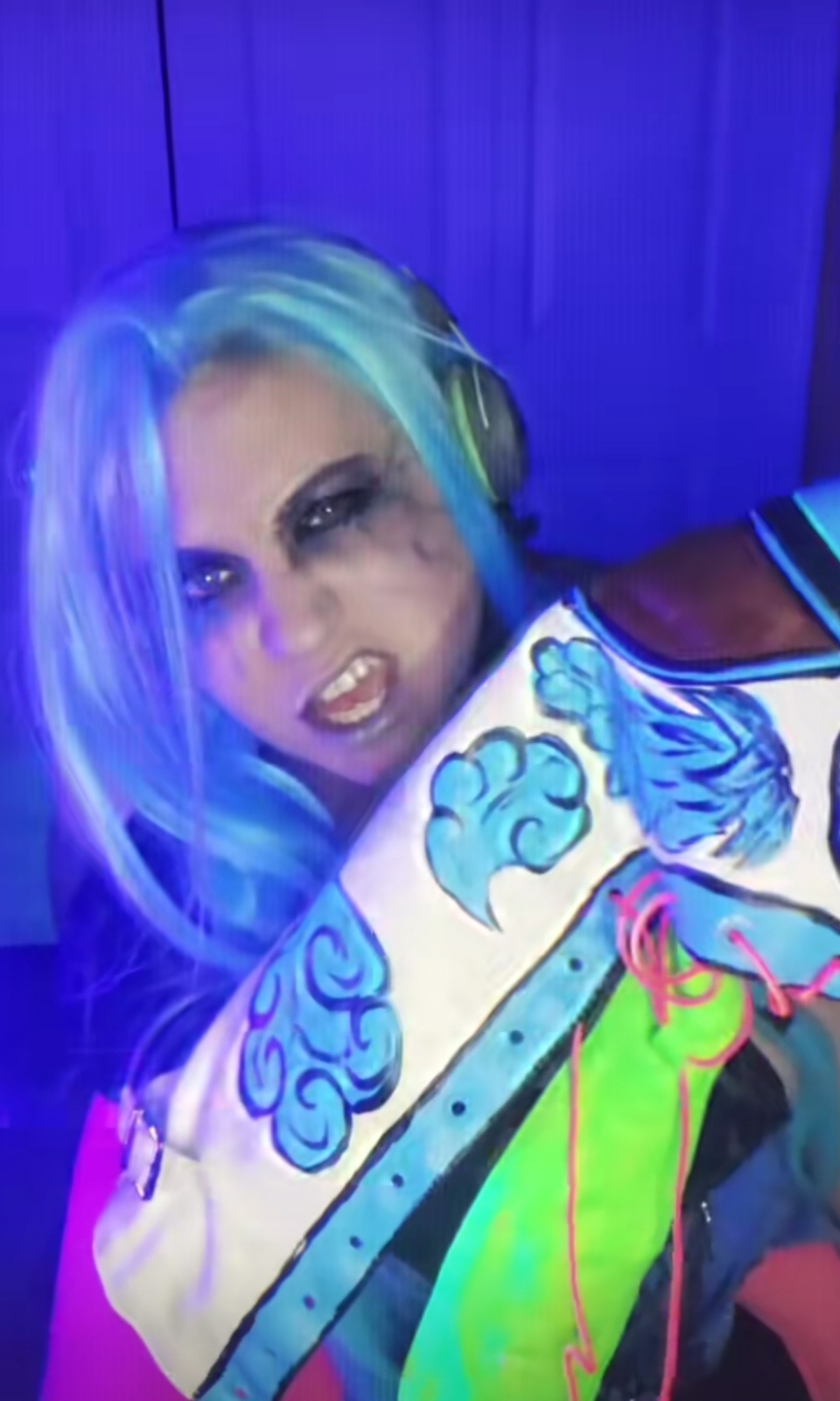 Jinx — photo 10
