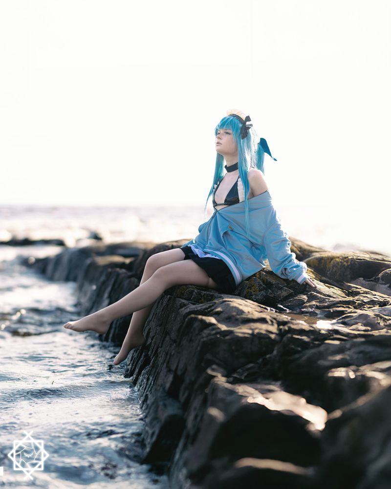 B4twife – Anchor Innocent Maid