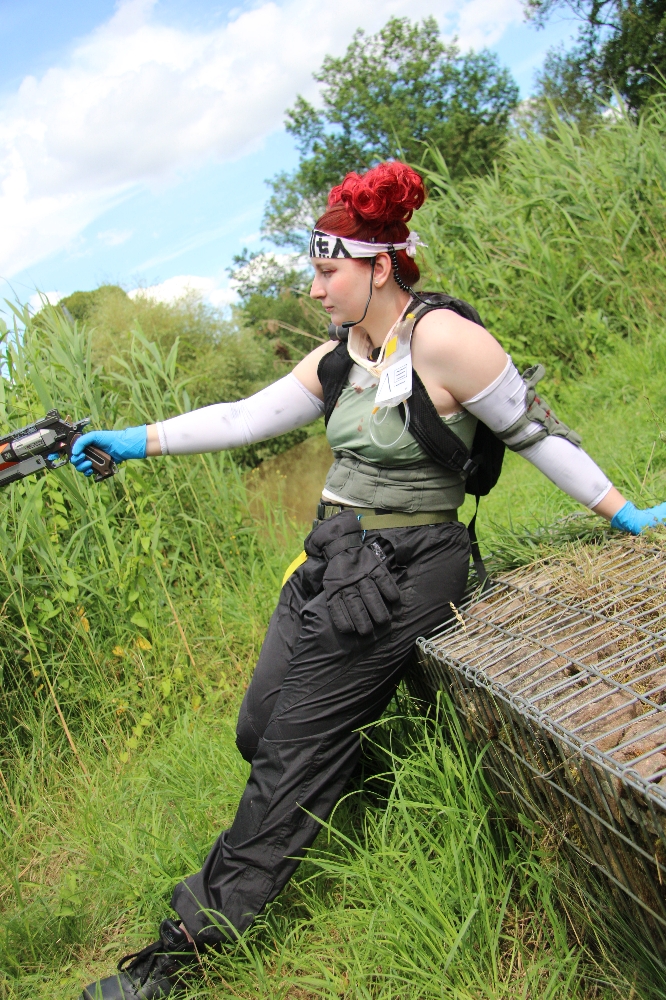 Lifeline (Apex) - Photo 6