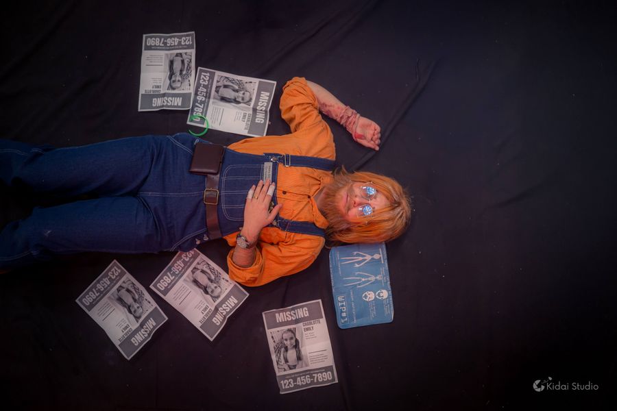 My.black.cosplay - Henry Emily & Puppet