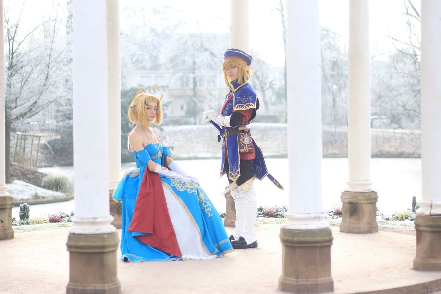 Ash_ - Link royal guard