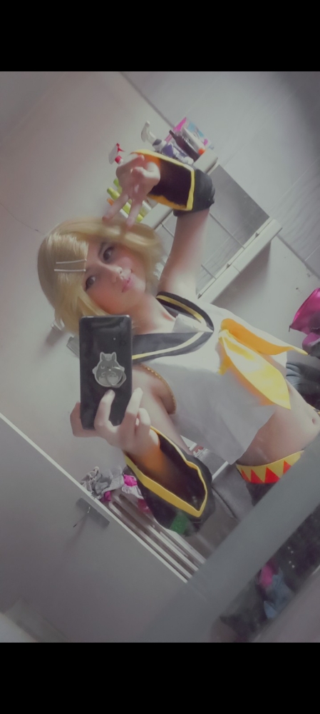 Rin kagamine  - Photo 1