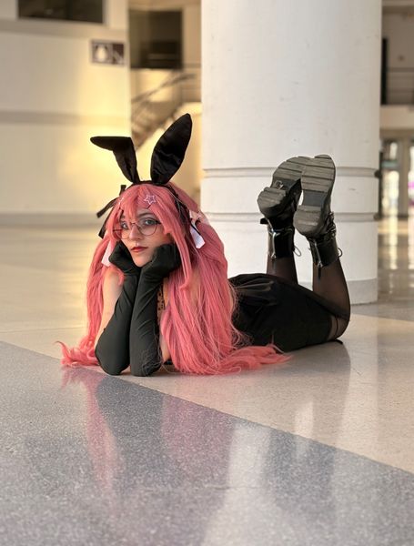 Strawb.eri_cos, Mizi Bunny Café 