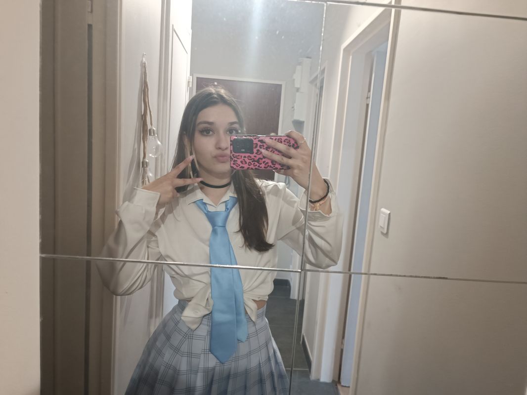 Hello_jullie_cos – Marin Kitagawa 