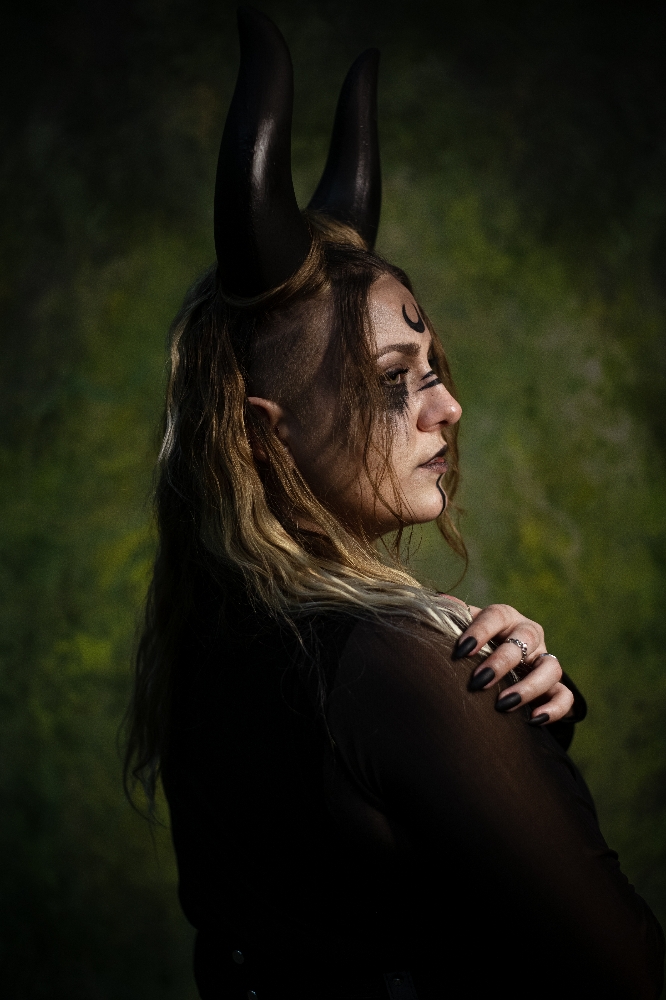 WITCH (V1) - Photo 3